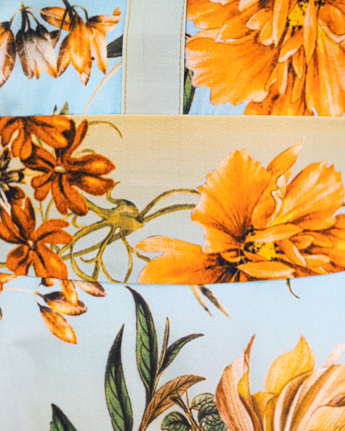 shop OTTOTREDICI Saldi Abito: Ottotredici abito "Petunia".
Abito in cotone con fiori.
Maniche a 3/4.
Scollo V.
Cintura removibile sul punto vita.
Composizione: 97% Cotone 3% Elastan.
Fabbricato in Italia.. PETUNIA-40270 number 2763580